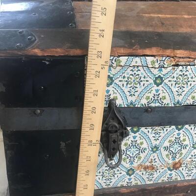 Lot 184: Antique Trunk