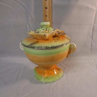 Lot 11 - Betson Covered Candy Compote