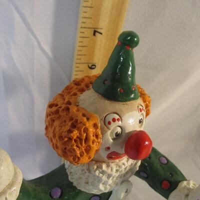 Lot 31 - Colorful Clown 