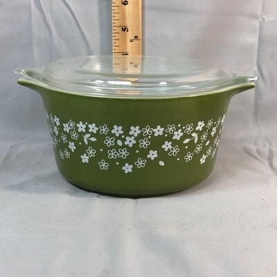 Lot 42 - Pyrex Happy Daisy Covered Casserole