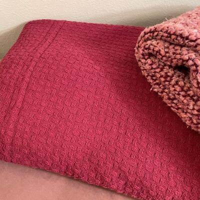 Lot 331  Blanket and Throw