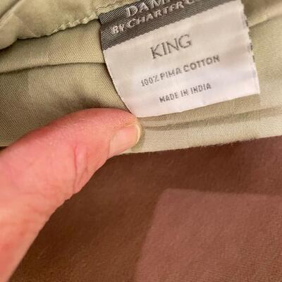 Lot 335  King Sheet Set  