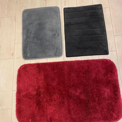 Lot 346  Small Bathroom Rugs
