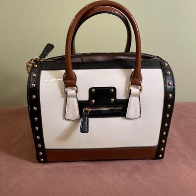 Lot 352  Handbag
