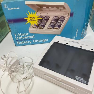 Lot 357  Battery Charger