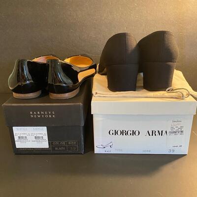 Lot 343: Giorgio Armani & Barneyâ€™s New York