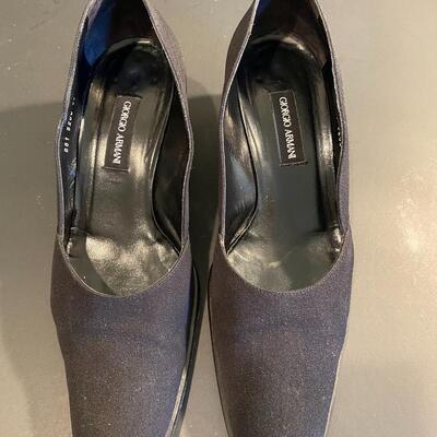 Lot 343: Giorgio Armani & Barneyâ€™s New York