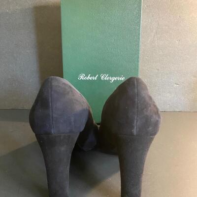 Lot 346: Robert Clergerie Designer Shoes