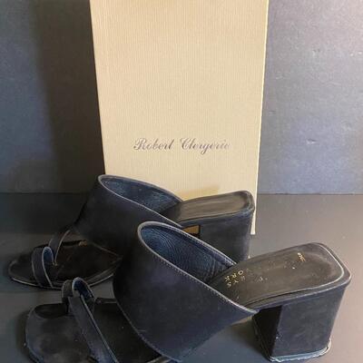 Lot 346: Robert Clergerie Designer Shoes