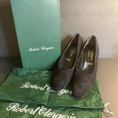 Lot 346: Robert Clergerie Designer Shoes