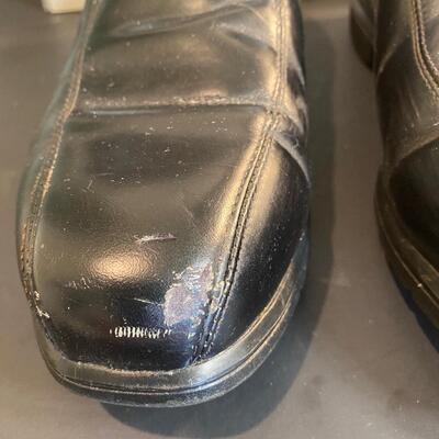 Lot 347: Womenâ€™s Golf Shoes
