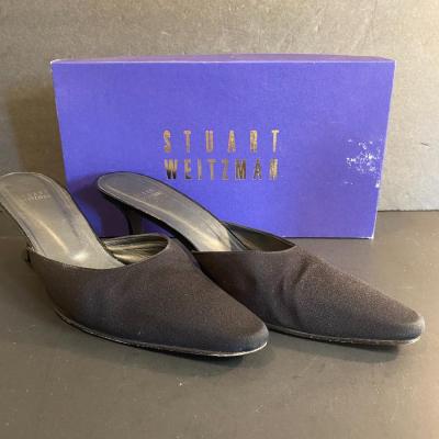 Lot 354: Stuart Weitzman Designer Shoes