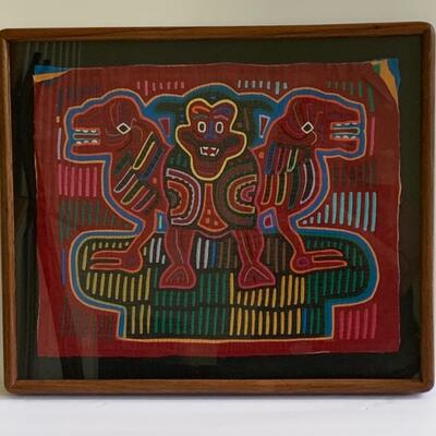 Lot 171:Framed Cuna Indian Mola Art