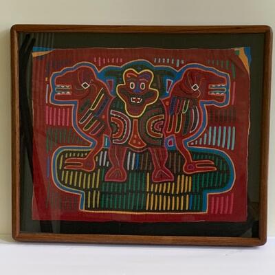 Lot 171:Framed Cuna Indian Mola Art