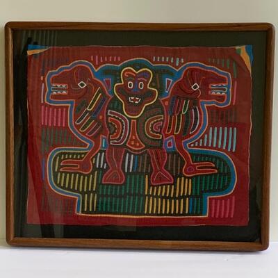 Lot 171:Framed Cuna Indian Mola Art