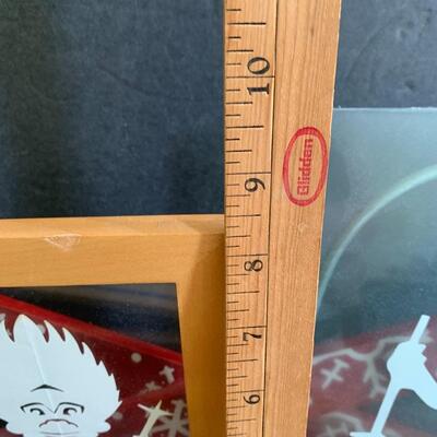 Lot 168: Skiing Lot with Paper Cutting Art