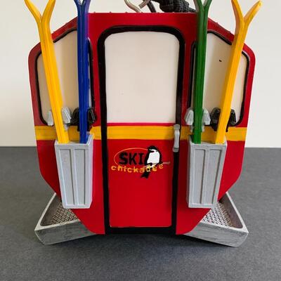 Lot 167: Vail Skiing, Handmade Frame, Unique Bird Feeder & More Ski Lot