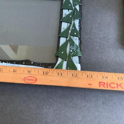 Lot 167: Vail Skiing, Handmade Frame, Unique Bird Feeder & More Ski Lot
