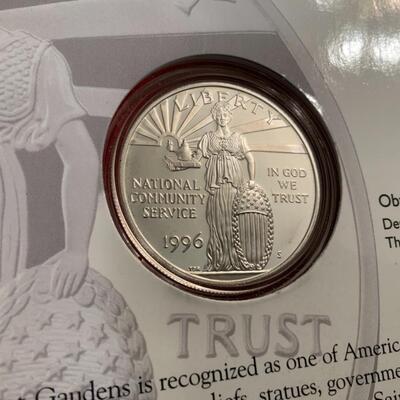 SAINT GAUDENS 1996 COMMUNITY SERVICE 90% SILVER DOLLAR & STAMP
