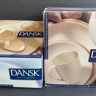 Lot 162:  Dansk Santiago White Dinnerware & Serving Set (Service for 4)
