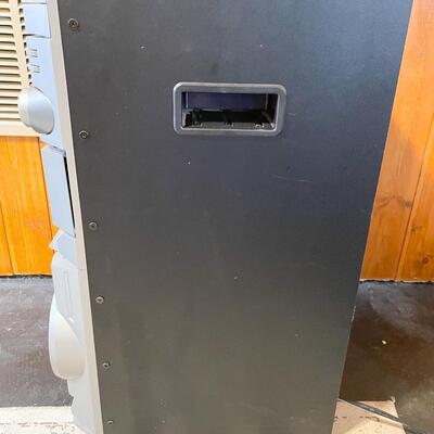 â€œTHE SINGING MACHINEâ€ SMG-301 KARAOKE MACHINE