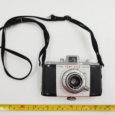 KODAK PONY 828 CAMERA AND FIELD CASE
