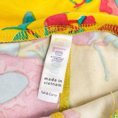 LULAROE â€œTALL & CURVYâ€ YELLOW & RED FLORAL LEGGINGS