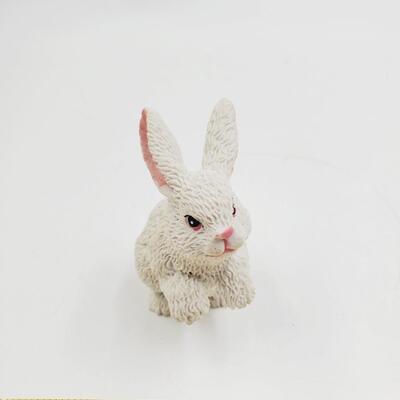 EASTER BUNNY FIGURES BUNDLE OF 4