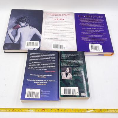 HARDBACK & PAPERBACK NOVEL LOT