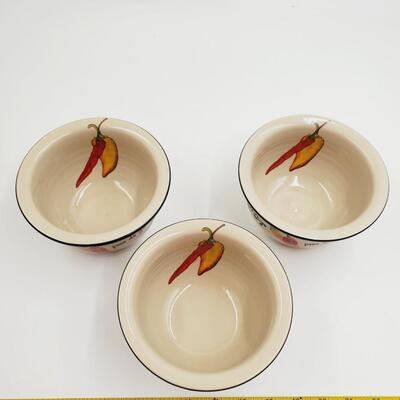 HOT AND SPICY FIESTA PICANTE HOME AND GARDEN SALSA BOWLS AND PEPPER SERVING DISH
