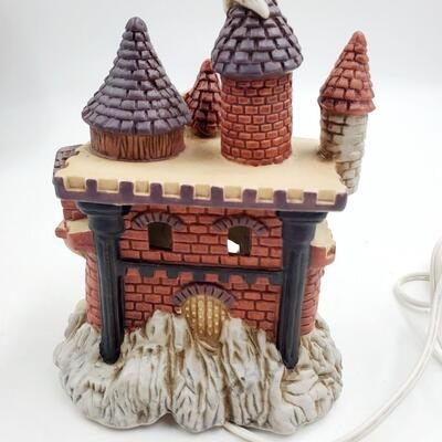 PACIFIC RIM 6.5 INCH CERAMIC GHOST CASTLE WITH BOX