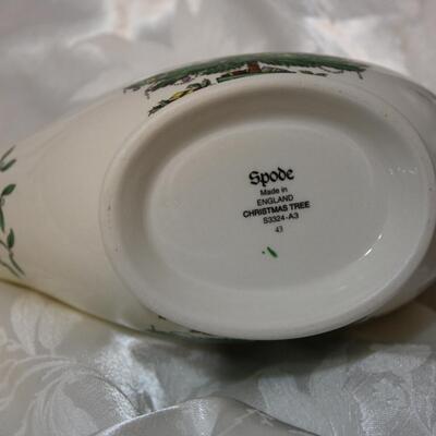 Spode Christmas Tree Gravy Pitcher with underplate (JS/LG)