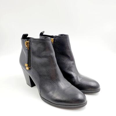 FRANCO SARTO WOMEN'S SIZE 10 BLACK ZIP UP ANKLE BOOTS