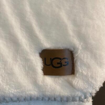 Lot 362: New In Box UGG Throw Blanket