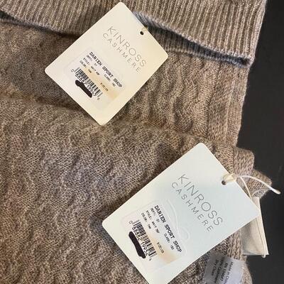 Lot 364: New Kinross Cashmere set and more 