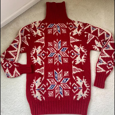 Lot 369: Vintage Ralph Lauren & Eddie Bauer Ski Sweaters