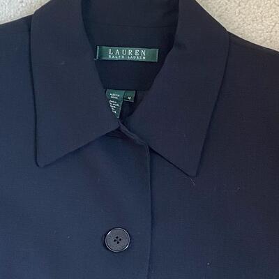 Lot 373: Burberry, Versace and Ralph Lauren Clothes