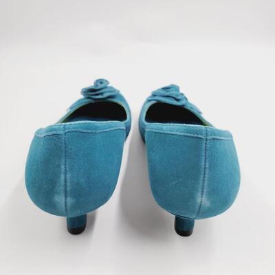 TEAL ROSETTE ANTONIO MELANI SIZE 10M PUMPS WITH BOX