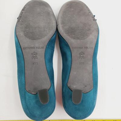 TEAL ROSETTE ANTONIO MELANI SIZE 10M PUMPS WITH BOX