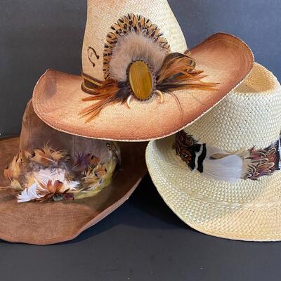 Lot 375: Charlie Horse, Hush Puppies & American Eagle Hats