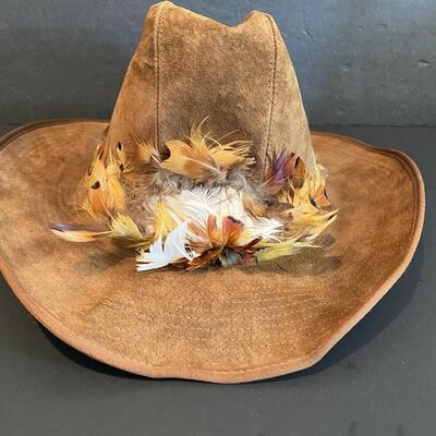 Lot 375: Charlie Horse, Hush Puppies & American Eagle Hats