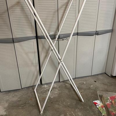 Lot 389  Clothing Rack