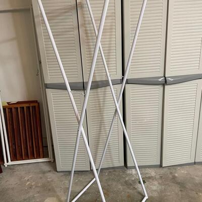 Lot 390  Clothing Rack