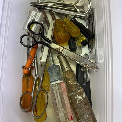 Lot 410  collection of Various Screwdrivers