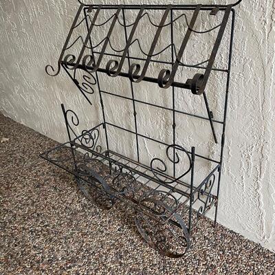 Lot 451 Flower Market-style Plant Stand