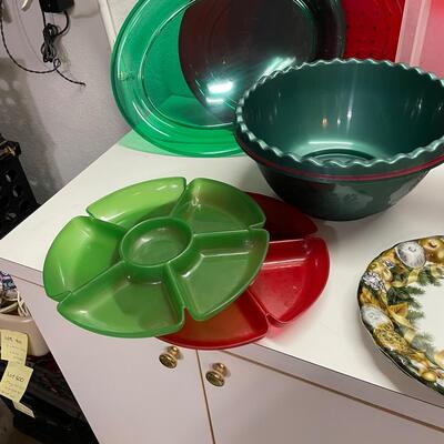Lot 455  Christmas Plastic Serving Pieces