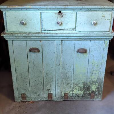 Traditional Heavy Duty Workshop Cabinet, Solid Thick Wood