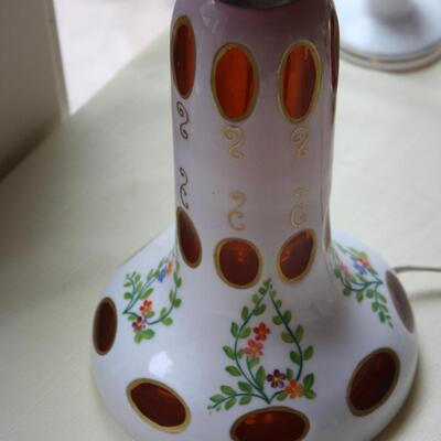 BOHEMIAN OVERLAY CZECH MOSER CUT TO CRANBERRY LAMP 18" (KP/CN)