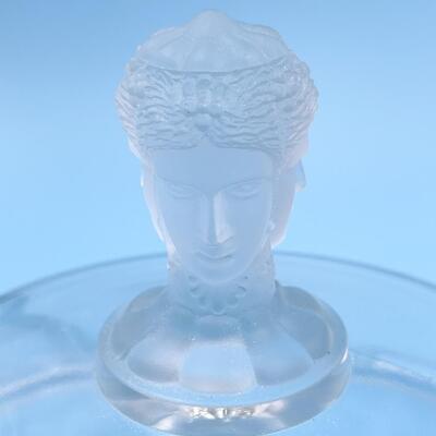 VINTAGE â€œTHREE FACEâ€ FROSTED PEDESTAL GLASSES W/LIDS