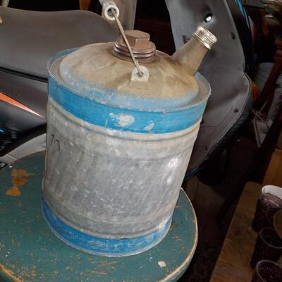 1950's Reeves Tite Kote coat 5 gallon gas can.